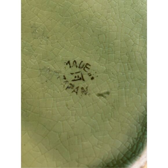 Vintage Glazed Pottery Majolica Figural 8-1/2" High Green Pitcher Japan (8877) - Picture 7 of 7